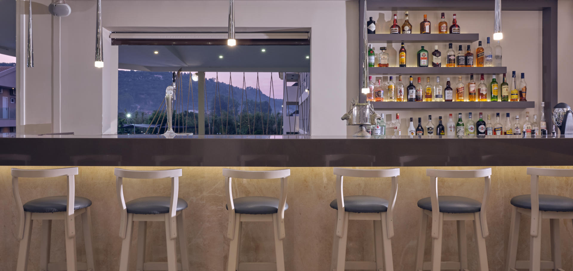 Park Hotel Zante Cover